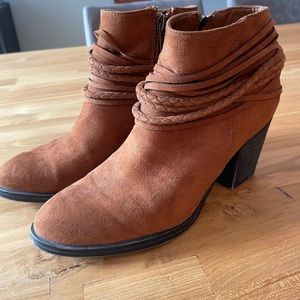 Fall Booties with Braided detailing